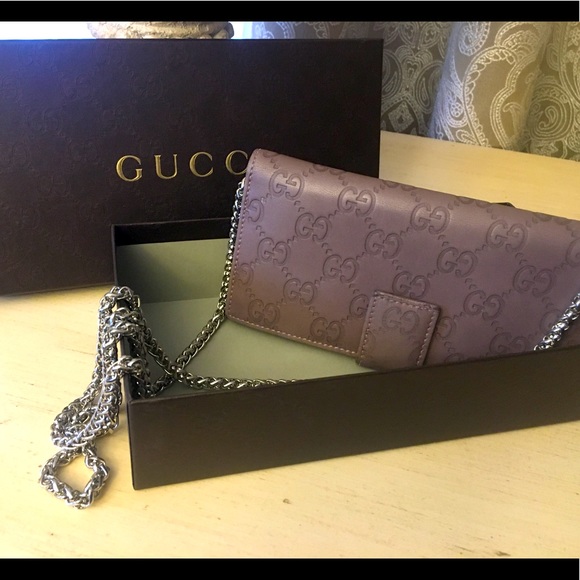 Gucci Handbags - Authentic Gucci wallet